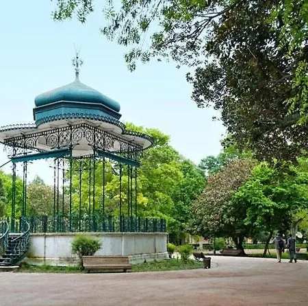 Bem Localizado Familias & Amigos 아파트 리스본